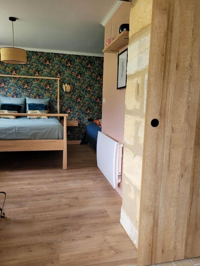 A L'Ombre De La Treille -Proche Saint-Emilion Bed & Breakfast ภายนอก รูปภาพ