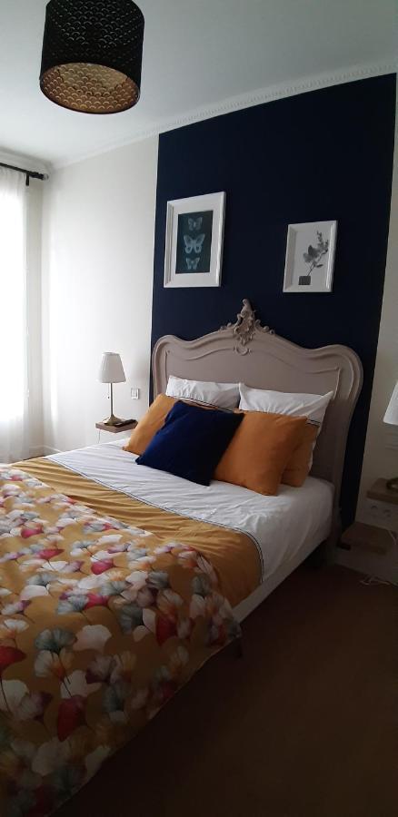 A L'Ombre De La Treille -Proche Saint-Emilion Bed & Breakfast ภายนอก รูปภาพ