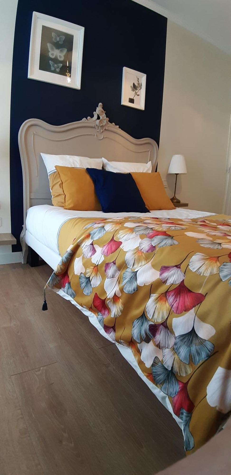 A L'Ombre De La Treille -Proche Saint-Emilion Bed & Breakfast ห้อง รูปภาพ