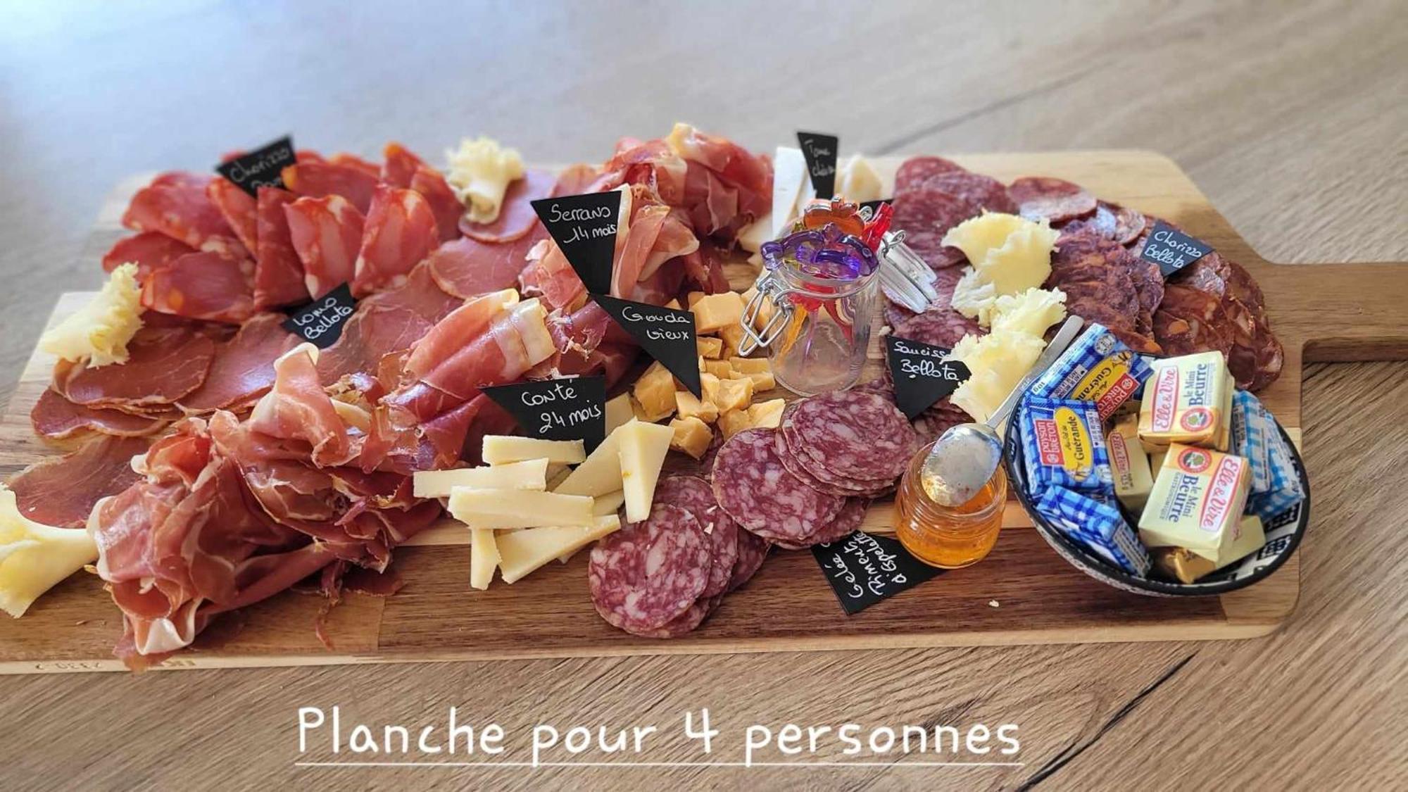 A L'Ombre De La Treille -Proche Saint-Emilion Bed & Breakfast ภายนอก รูปภาพ